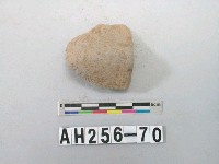 藏品(紅色夾砂陶底殘件)的圖片